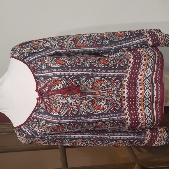 𝅺MY Michelle Long Sleeve Top - Picture 1 of 8